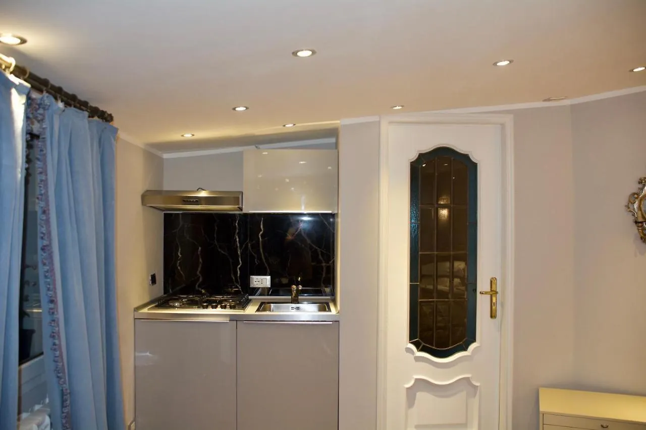 Twins Apartments Sanremo Italien